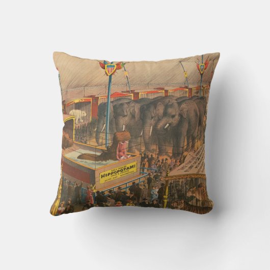 テントの中で展示される動物のサーカスのポスター クッション (裏面)