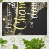 テーブルのシャンペンそしてダンスを飲む時間 キッチンタオル (折り畳み)