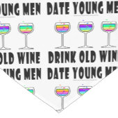 テーブルのランナー-飲み物の古いワインは、若者に日付を記入します ショートテーブルランナー (コーナー)