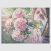 テーブルの上にピンクの牡丹が並んだ、みすぼらしいシックな花瓶 薄葉紙 (正面)