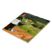 テーブルの赤ワインそしてガラスのボトル タイル (側面)