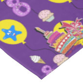 テーブルクロス、ハッピー8誕生日、#8紫 テーブルクロス (アングル)