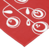 テーブルクロス 赤 白 花柄 (アングル)