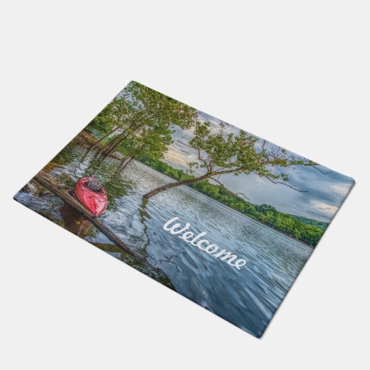 テーブルロックレイクウェルカムマットに浮かぶカヤック ドアマット (アングル)