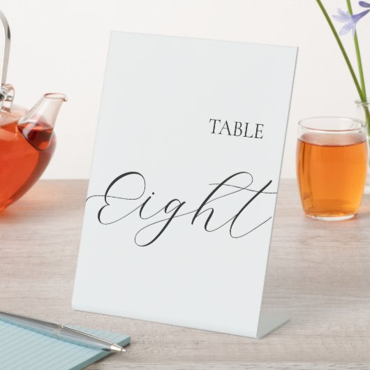 テーブル番号8 台座サイン (インサイチュ)