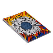 テープ内の抽象芸術:スターバスト ノートブック (右側)