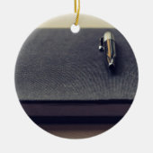 テーマジャーナルは黒いBoで万年筆休みます セラミックオーナメント (正面)