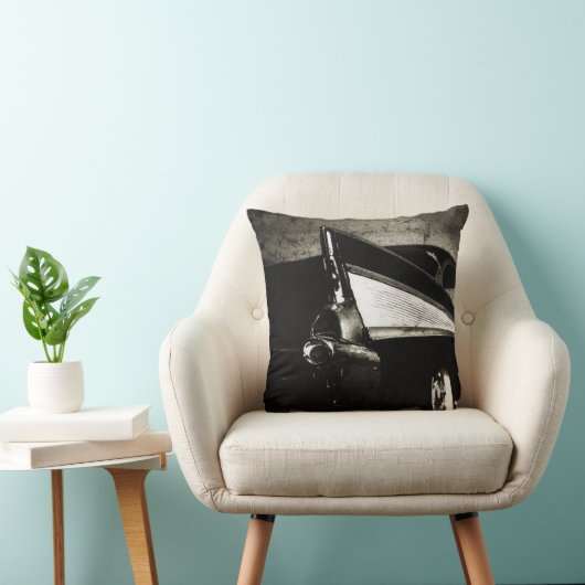 テールフィン- 1957年のChevyの枕 クッション (椅子)