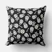 ディアデロスミュートスホワイト紙スカルパターン クッション (正面)