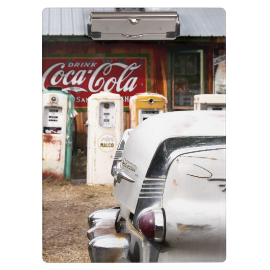 ディクソン、ニューメキシコ、米国。 ヴィンテージ車 クリップボード (正面)