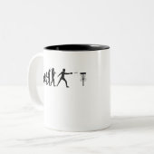 ディスクゴルフの進化 ツートーンマグカップ (正面左)