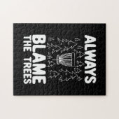 ディスクゴルフは常に木を非難 ジグソーパズル (横)