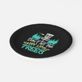 ディスクゴルフは幸せな小さな木をヒット ペーパープレート (アングル)