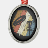 ディスクゴルフバスケットレトロ メタルオーナメント (左)