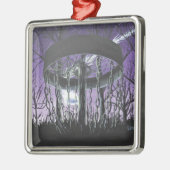 ディスクゴルフ メタルオーナメント (左)