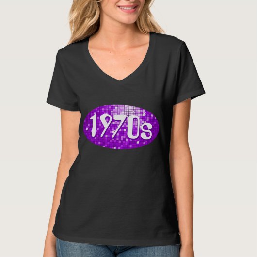 ディスコは紫色の「70年代」の女性v首の黒をタイルを張ります tシャツ (正面)