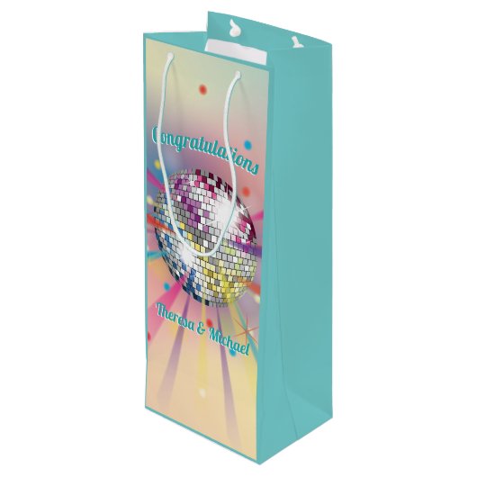 ディスコボールベビーシャワーグルーヴィパステルレインボー ワインギフトバッグ (裏面アングル)