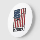 ディストressedアメリカ国旗愛国主義ベクターTシャツデザイン ラージ壁時計 (傾斜)