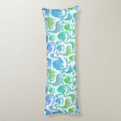 ディノストライプ水色恐竜パーソナライズされた群 ボディピロー (裏面 (縦))