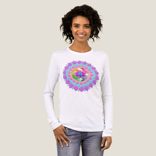 ディワリの輝き蓮の花のラングオリ トライブレンドTシャツ (正面全体)