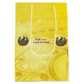 ディワリイエローマンダラランプピーコックパーソナライズされた ミディアムペーパーバッグ (裏面)