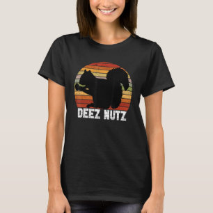 ディーズナッツクラッカーリスGopher Chipmunk Dees Tシャツ