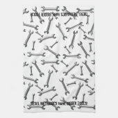 ディーゼル整備士はより大きい用具を持っています キッチンタオル (縦)