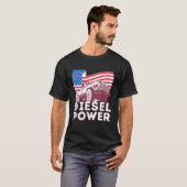 ディーゼル電力アメリカ国旗ディーゼル整備士ピックアップ Tシャツ (正面フル)