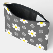 デイジーとグレーと白の水玉模様 アクセサリーポーチ (見開き)