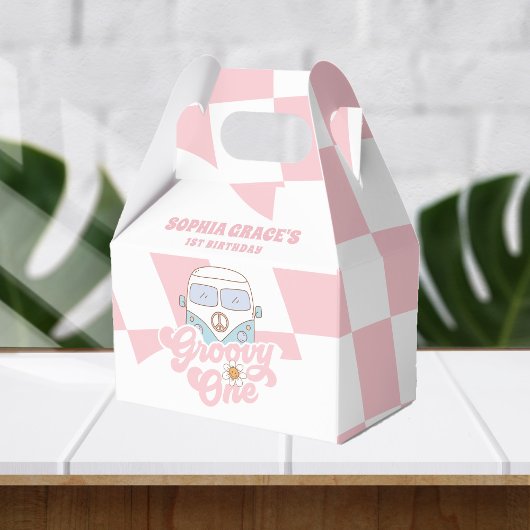 デイジーとレトロヴァンピンクグルーヴィワンの誕生日 フェイバーボックス