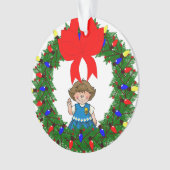 デイジーの弓が付いているブルネットのマツリース オーナメント (正面)