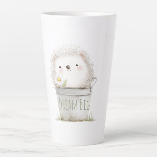 デイジーの花の誕生日を祝う庭のハリネズミ カフェラテマグ (正面)