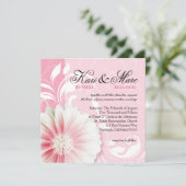 デイジーエレガントスクロールが華やかに | 桃色 招待状 (スタンド正面)