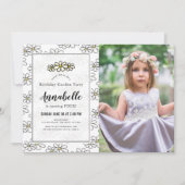 デイジーガーデンパーティーホワイトフォト誕生日 招待状 (正面)