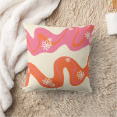 デイジーグルーブ – ピンク、オレンジ、クリーム クッション (ブランケット)