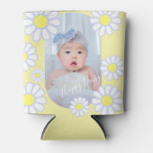 デイジーシンプルパステルイエローフォトベビー 缶クーラー (正面)