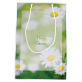デイジーデイジーフラワーフローラサマー結婚ズ ミディアムペーパーバッグ (裏面)
