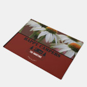 デイジーパーソナライズな|キャンプRVのご機嫌な人 ドアマット (アングル)