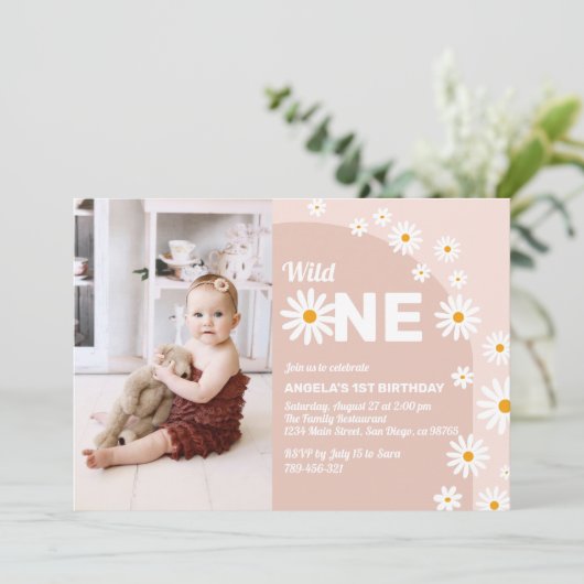デイジーピンクワイルドワンガール1stバースデーフォト 招待状 (スタンド正面)