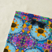 デイジーフローラブルー名前をカスタムするパターントレンディー ビーチタオル (インサイチュ)