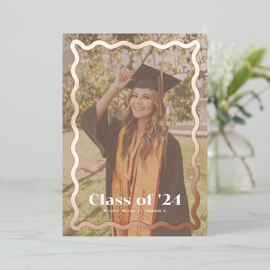 デイジー卒業発表 箔招待状 (立ち正面)