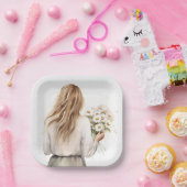 デイジー花束付き女性 ペーパープレート (パーティー)