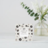 デイジー花黒ピンク花柄 スクエア名刺 (スタンド正面)