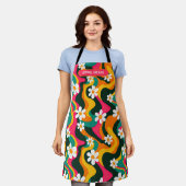 デイジー鮮やか花レトロ模様 エプロン (着用した状態)