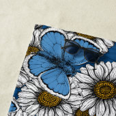 デイジー、白い野生の花と青い蝶 ビーチタオル (インサイチュ)