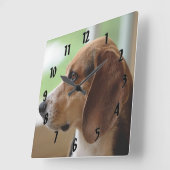 デイドリーミングビーグル スクエア壁時計 (傾斜)