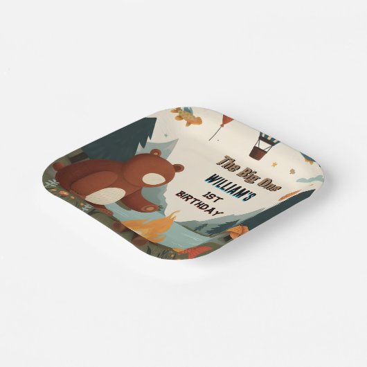 デイブラウンおもしろい魚の男の子かわいいベビークマの最初の誕生日 ペーパープレート (傾斜あり)