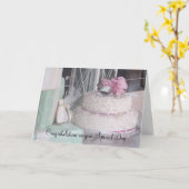 デカデントのデザイナーケーキおめでとう カード (黄色い花)