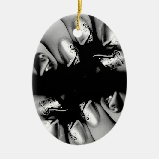 デザイナーの爪 セラミックオーナメント (正面)