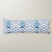 デザイナーブルーホワイトジンジャージャー  ボディピロー (正面)